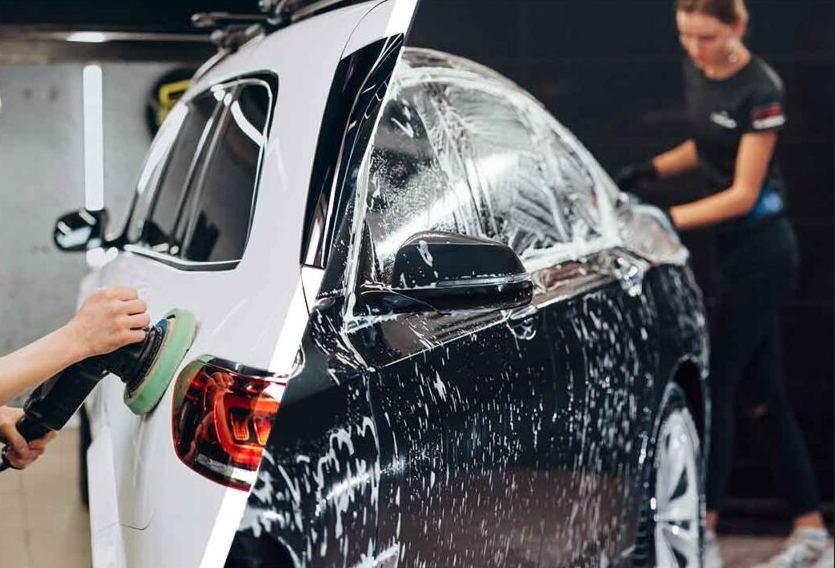 Professional Car Detailing vs DIY Car Detailing: Pros & Cons